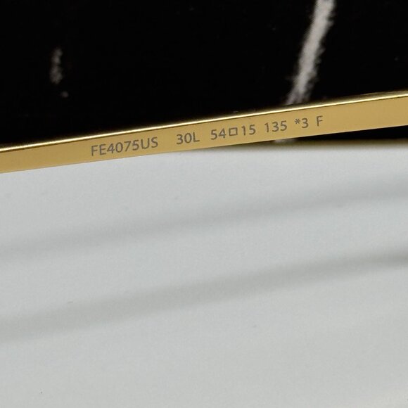 NEW FENDI FE4075US 30L GOLD SUNGLASSES WOMEN FENDI - Picture 13 of 14